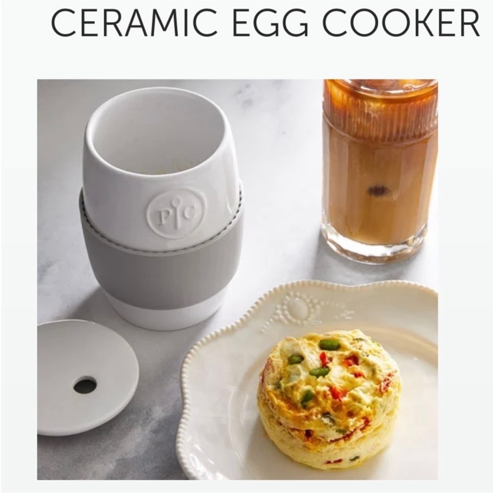 Pampered Chef White and Gray Ceramic Egg Cooker with Lid